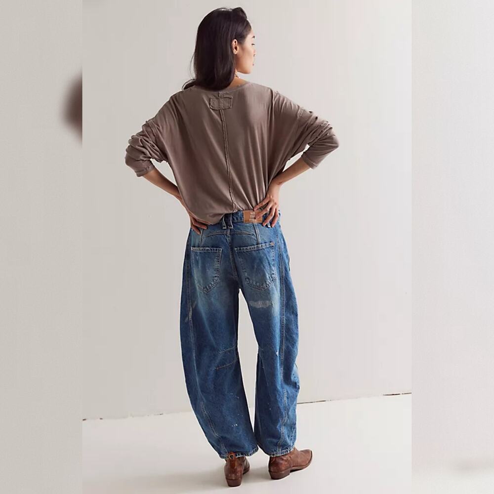 We The Free People Good Luck Mid-Rise Barrel Jeans - 100 Years - Size 32 - Picture 3 of 9
